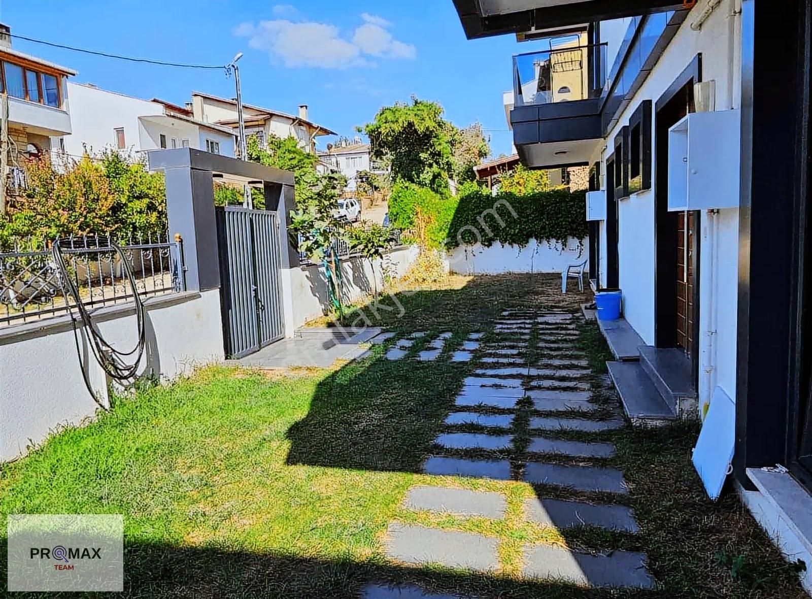 Silivri Semizkumlar'da Bahçeli Müstakil Villa 3+1 - Görsel 12