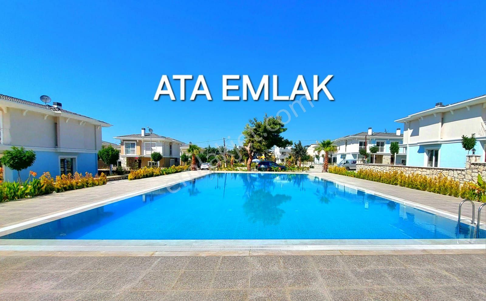 Kuşadasında Açık Ve Kapalı Yüzme Havuzlu Sitede 3+1 Sıfır Villa - Görsel 32
