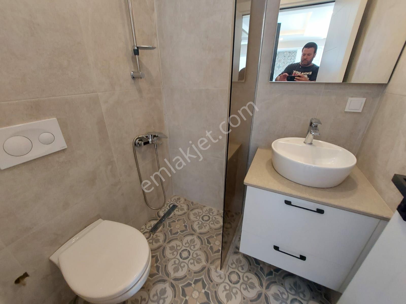 Kuşadasında Açık Ve Kapalı Yüzme Havuzlu Sitede 3+1 Sıfır Villa - Görsel 17