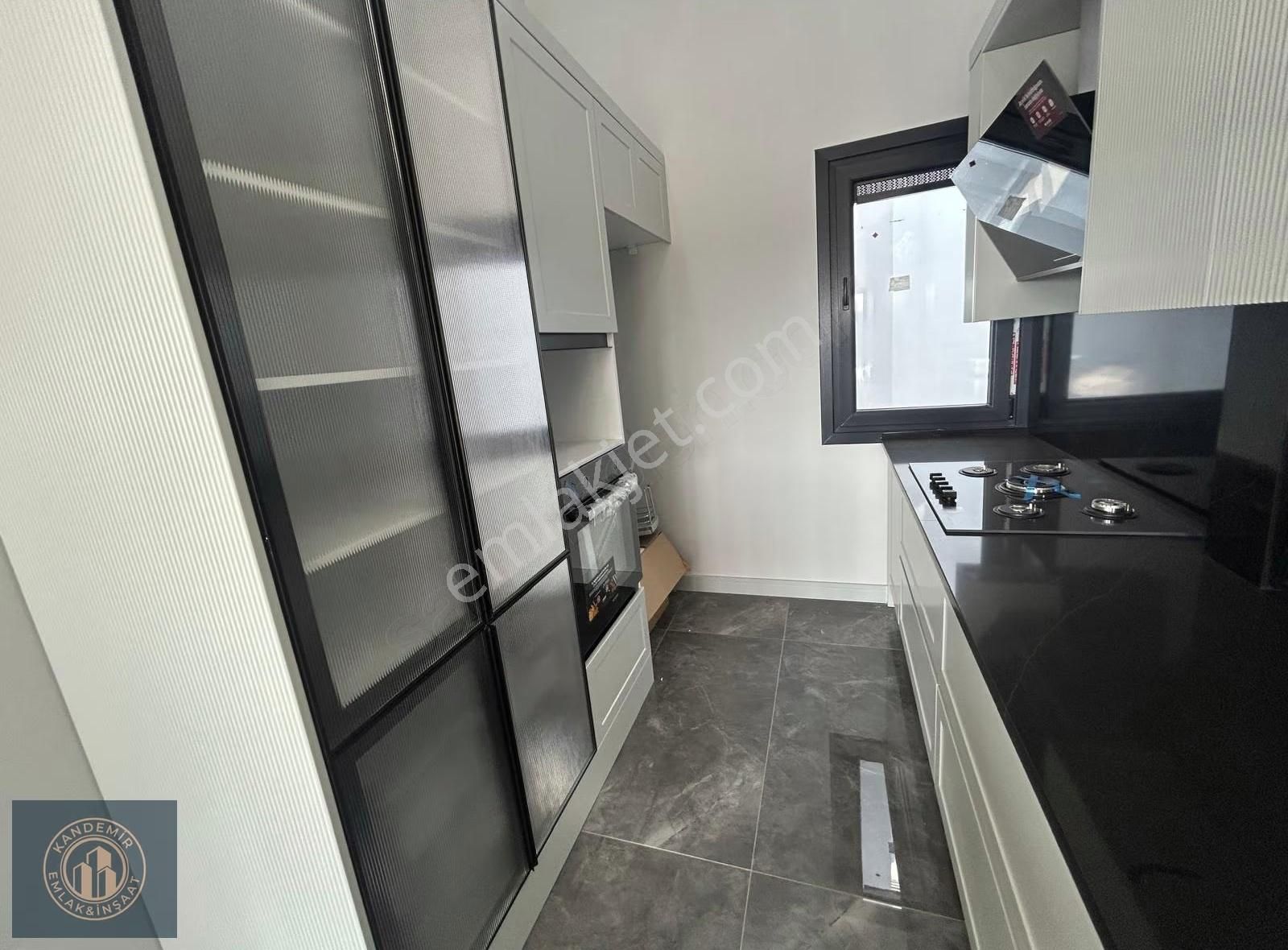 Üsküdar Sultantepe Deniz Manzaralı 275 M2 Dubleks Daire - Görsel 27