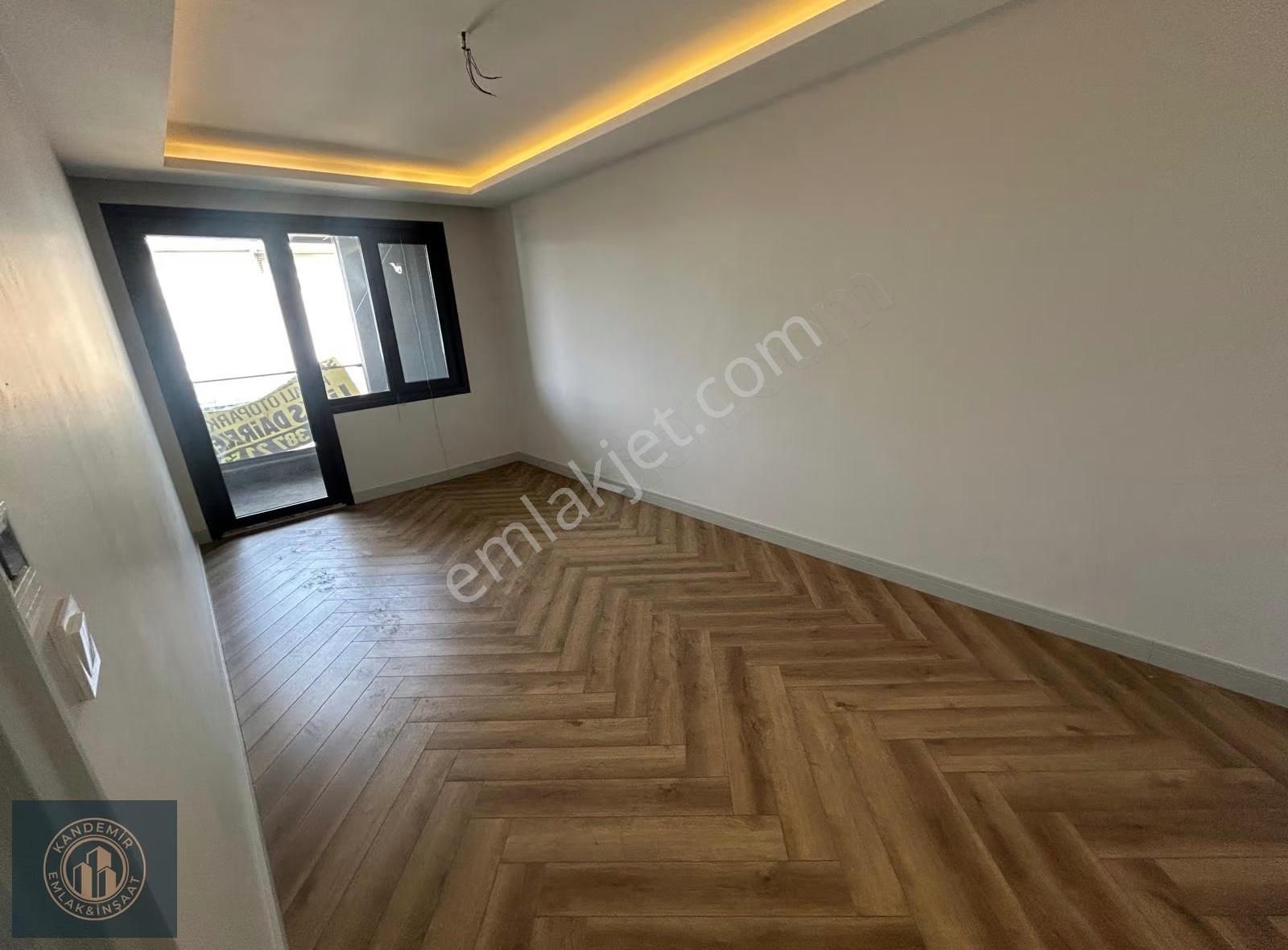 Üsküdar Sultantepe Deniz Manzaralı 275 M2 Dubleks Daire - Görsel 13