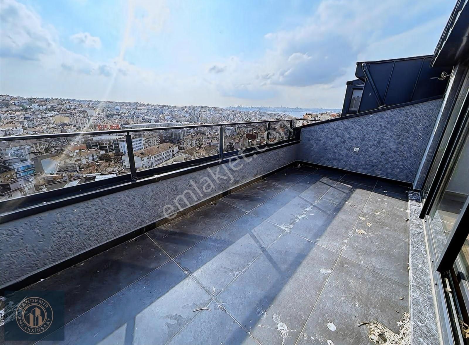 Üsküdar Sultantepe Deniz Manzaralı 275 M2 Dubleks Daire - Görsel 11