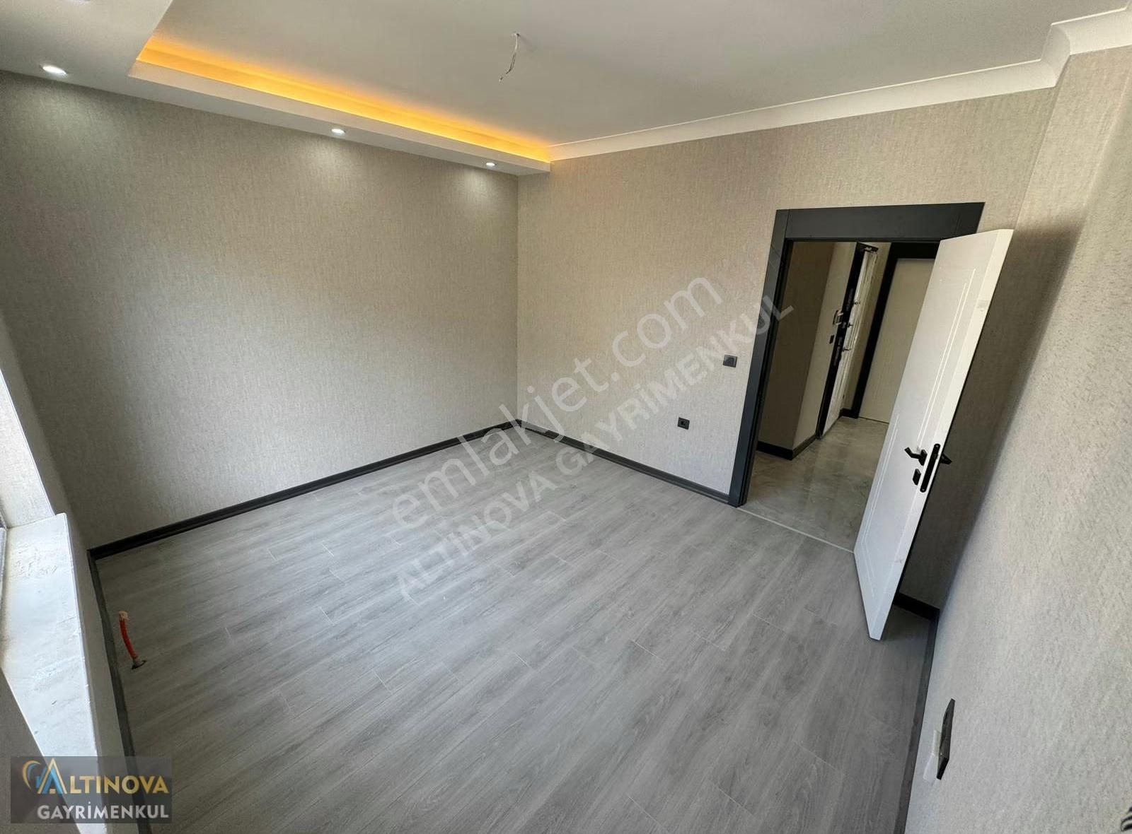 Yeni Bina Masrafsız Teras Balkonlu 3+1 130 M2 Dairee - Görsel 28