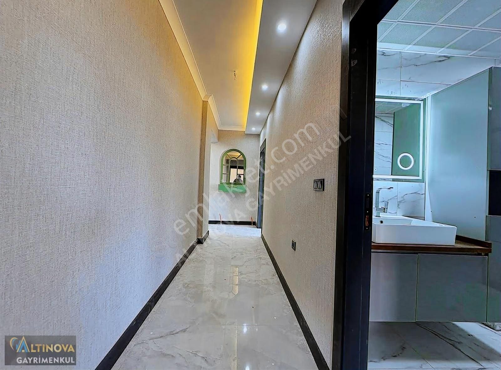 Yeni Bina Masrafsız Teras Balkonlu 3+1 130 M2 Dairee - Görsel 23