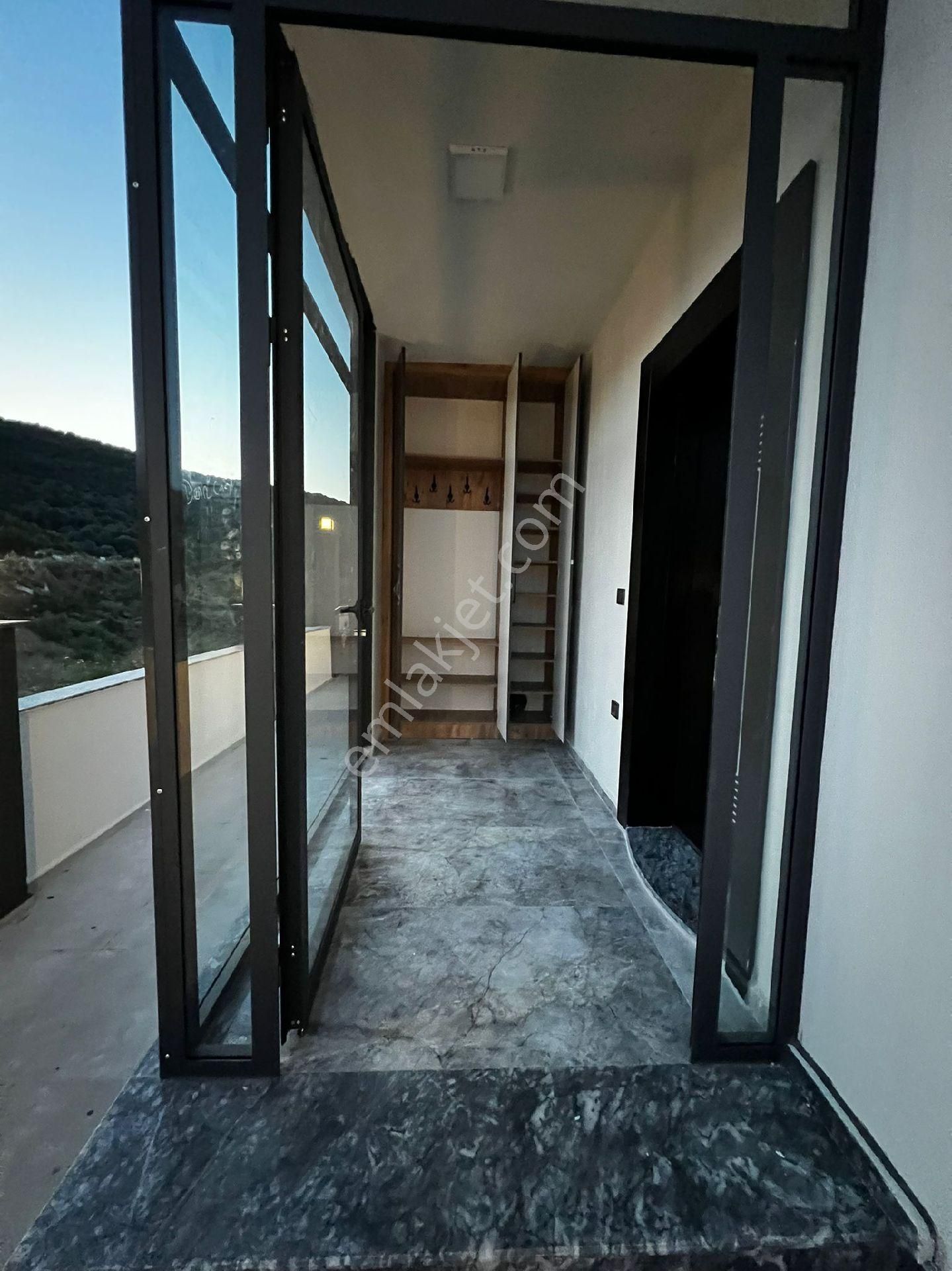 İzmir Seferihisar Doğanbey De Satılık 4+1 - Görsel 12