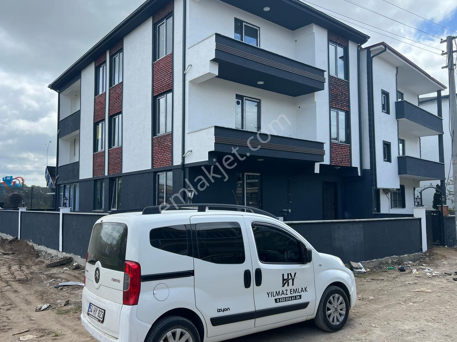 Yılmazdan Fırsat Yerden Isıtmalı Sıfır 2+1 Arakat Güney Cephe..