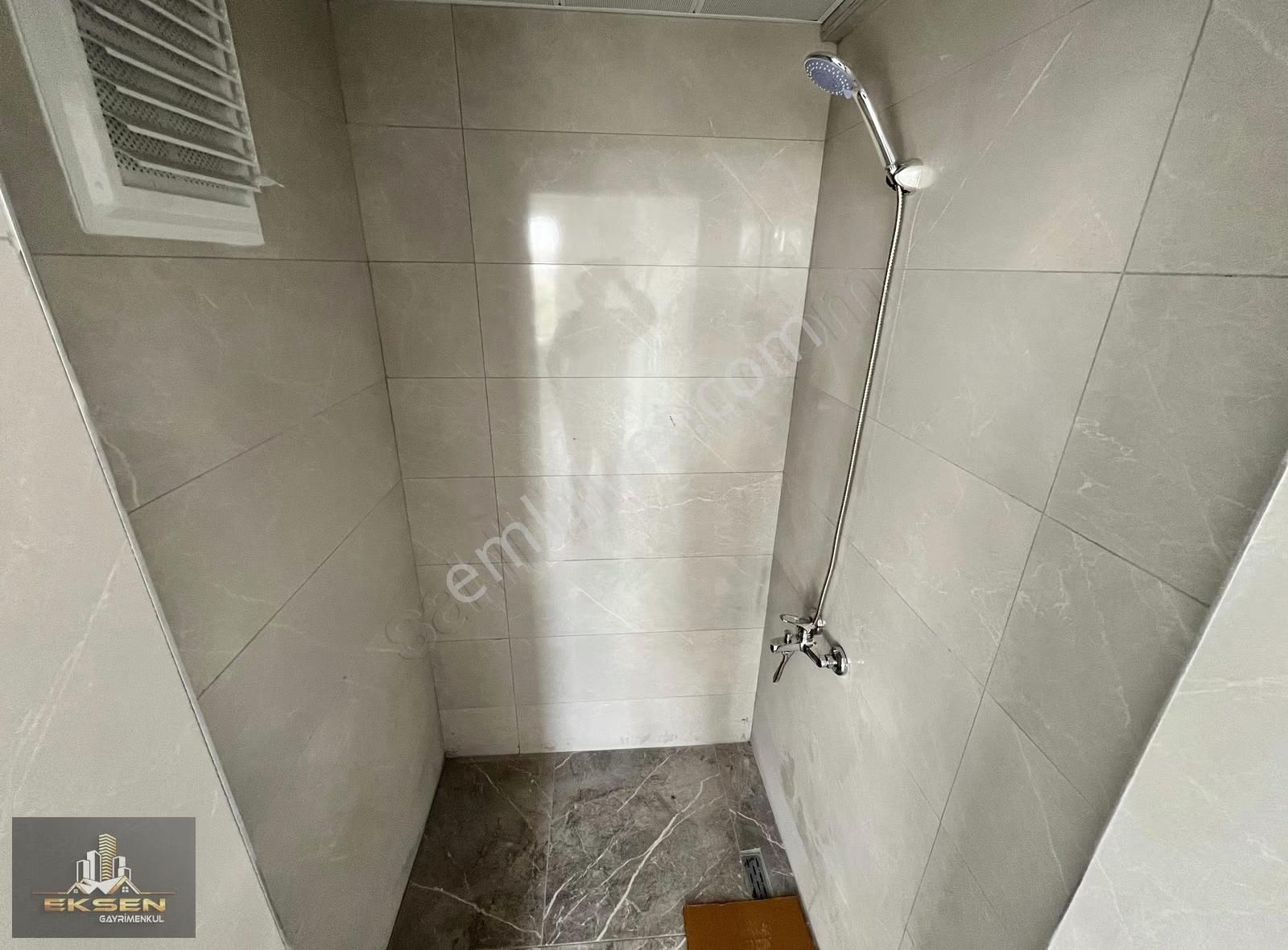 Eksen'den 3+1 Cadde Üstü Masrafsız Manzaralı Sıfır Daire - Görsel 4