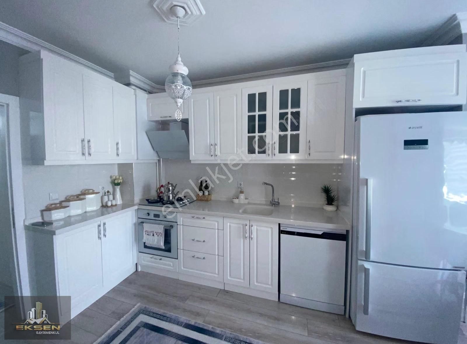 Eksen'den Gülpınar'da Kat Konumunda Ful Yapılı 3+1 Daire - Görsel 13