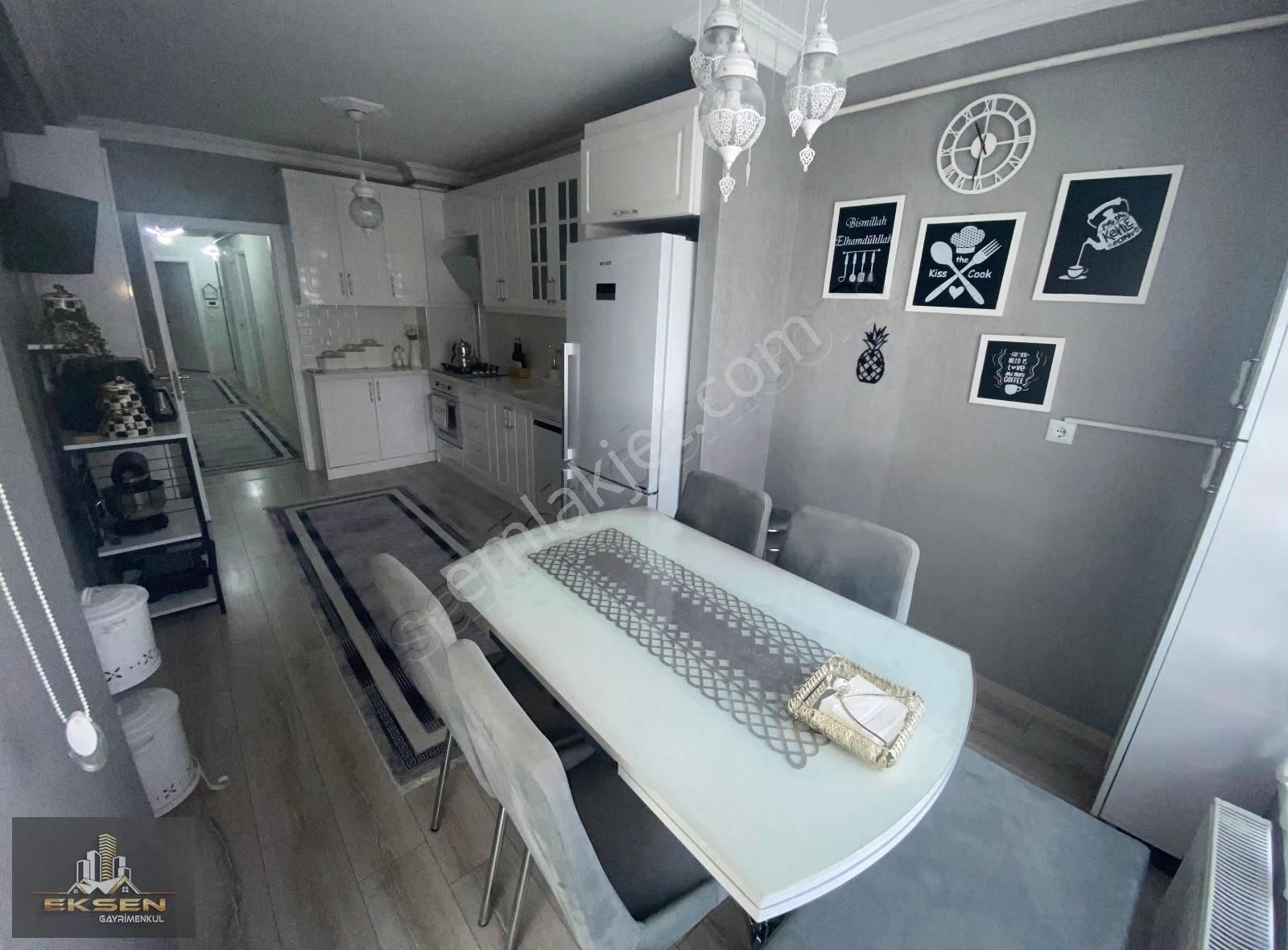 Eksen'den Gülpınar'da Kat Konumunda Ful Yapılı 3+1 Daire - Görsel 8