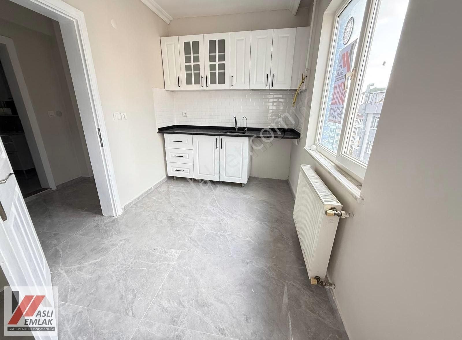 Aslı Emlak'tan Yunus Emre Mah 2+1 Kat 3