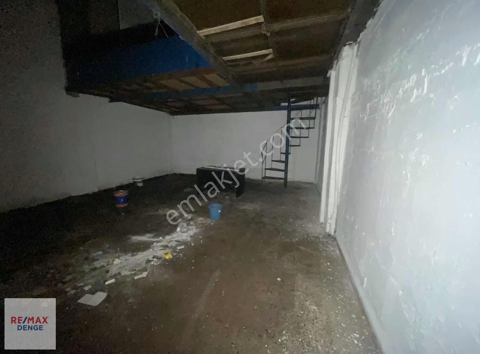 Bayrampaşa Ünlüsoy Sanayi Sitesinde Giriş Katında Kiralık Dükkan - Görsel 6