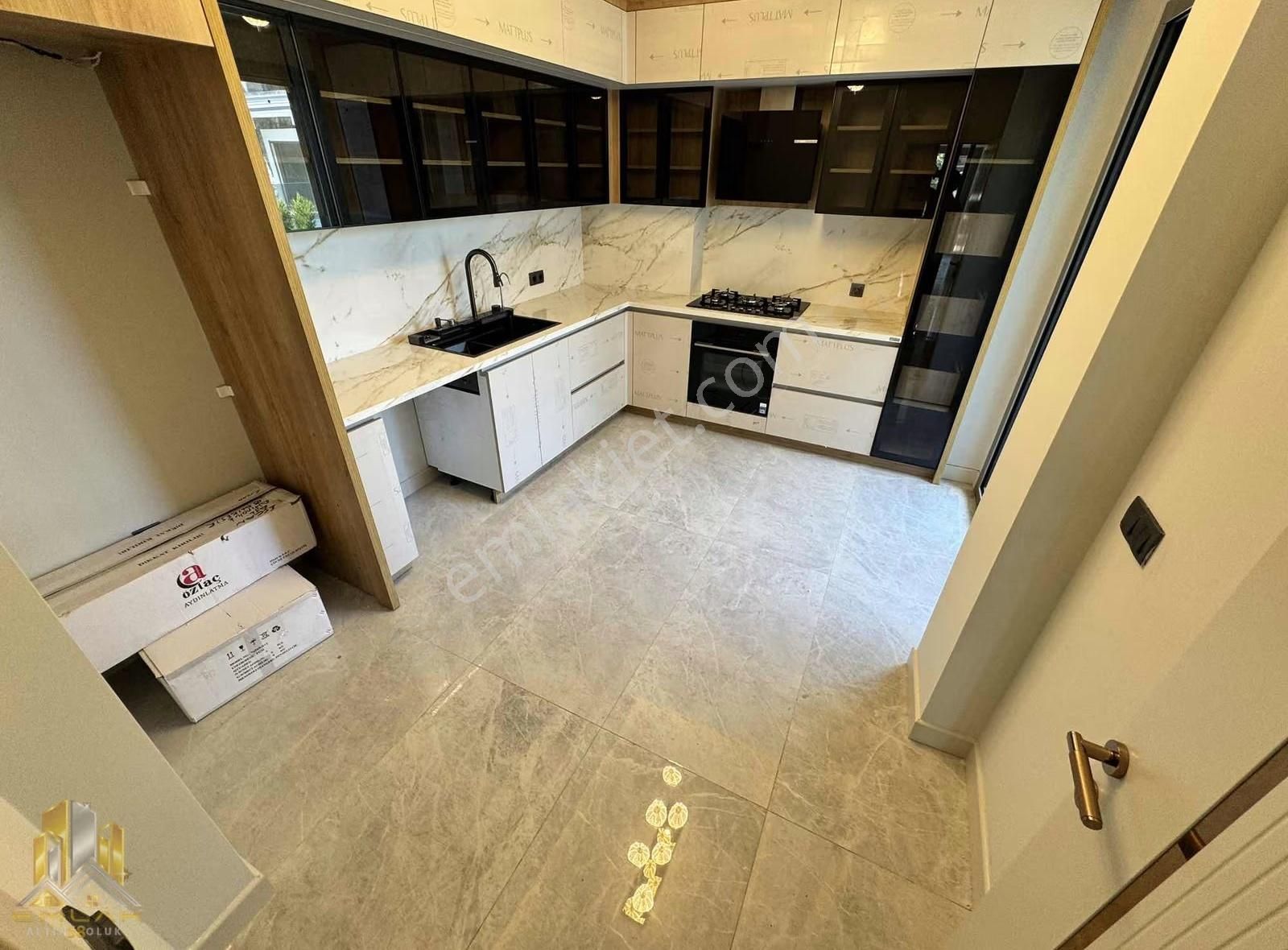 Emlak-58,den Altınoluk-güre Arası 4+1 Müstakil Havuzlu Lüx Villa - Görsel 8