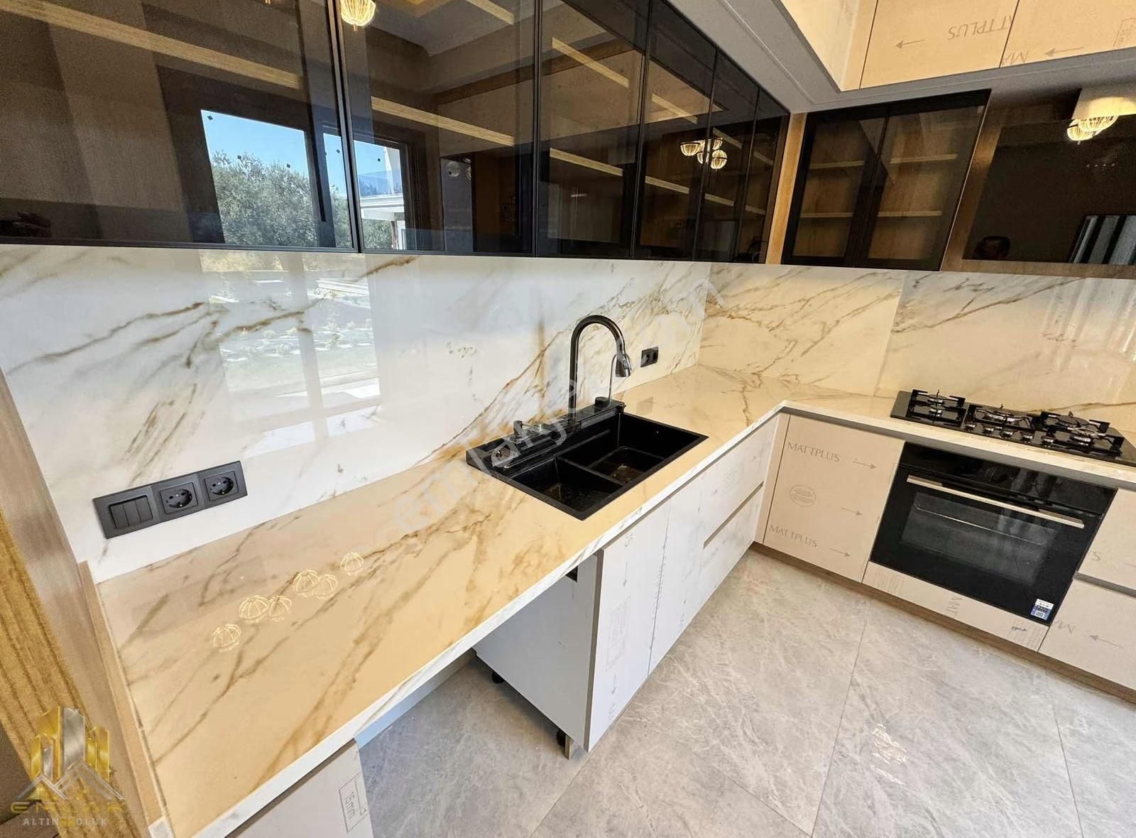 Emlak-58,den Altınoluk-güre Arası 4+1 Müstakil Havuzlu Lüx Villa - Görsel 18
