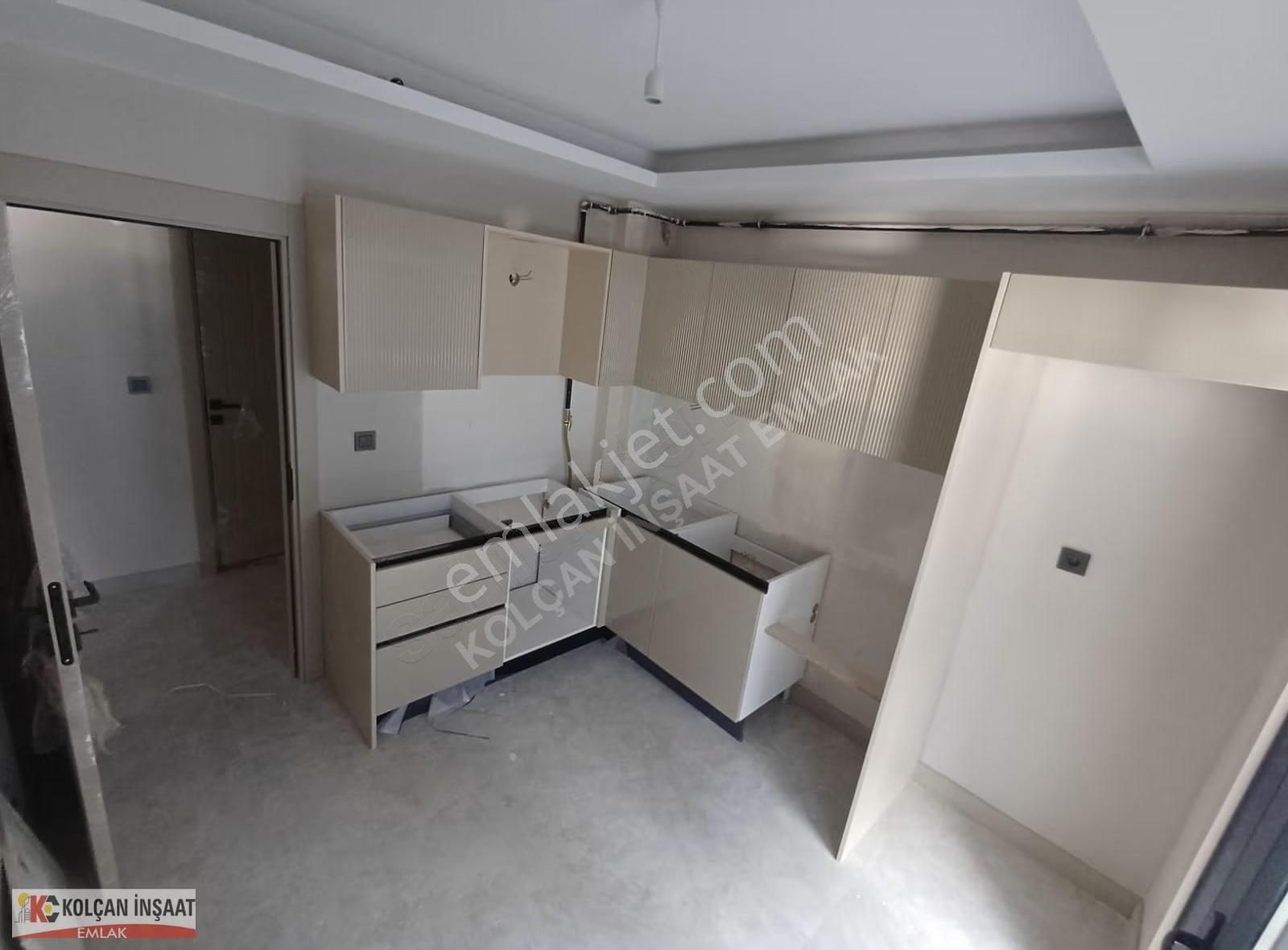 Sporkent'te Yerden Isıtma Sıfır 2+1 Şahsi Otoparklı Daireler