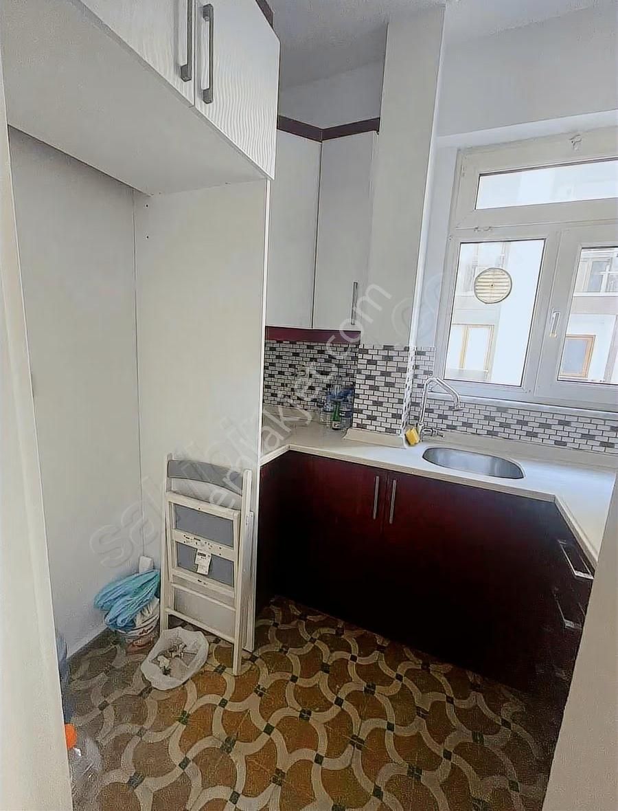 Diyar Gayrimenkul 3+1 Satılık Kiracızız Savaş Sokak Ta 2 Kat - Görsel 12