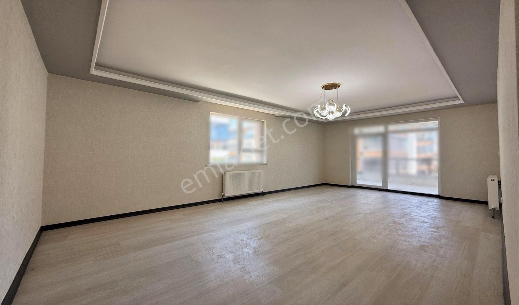 Vadi'den Karakayada-ara Kat- İskanlı -masrafsız- Çift Banyo- 3+1 - Görsel 18