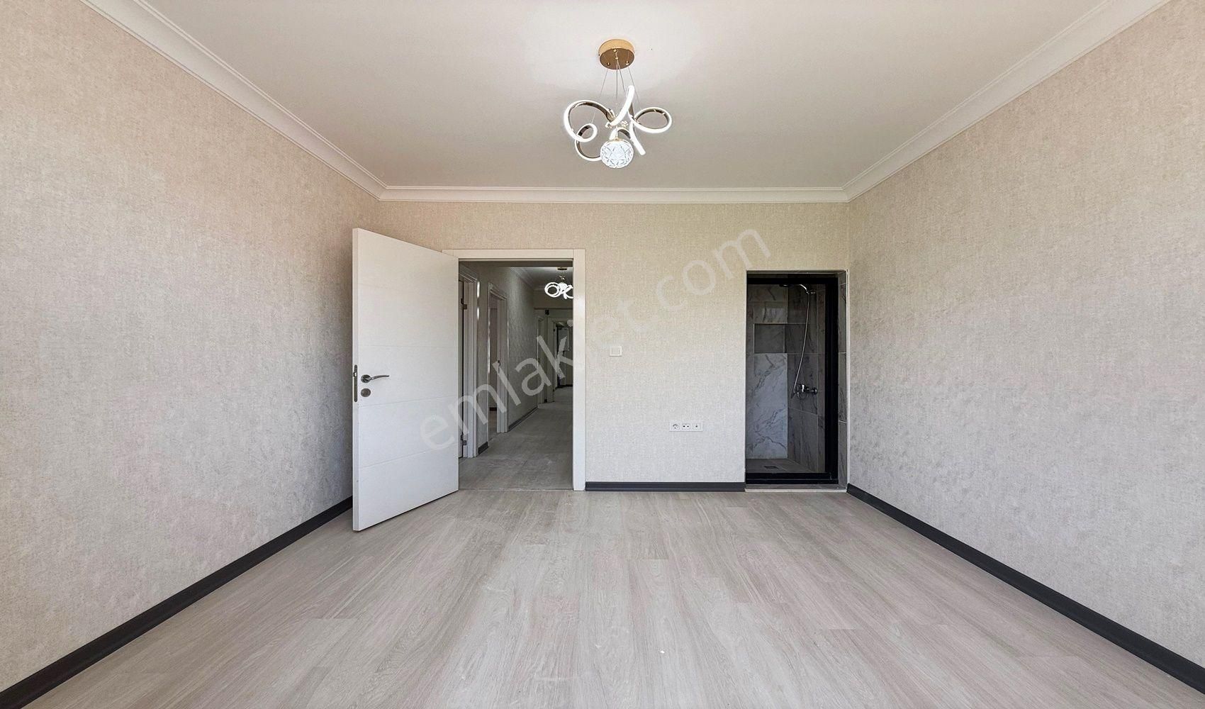 Vadi'den Karakayada-ara Kat- İskanlı -masrafsız- Çift Banyo- 3+1 - Görsel 13