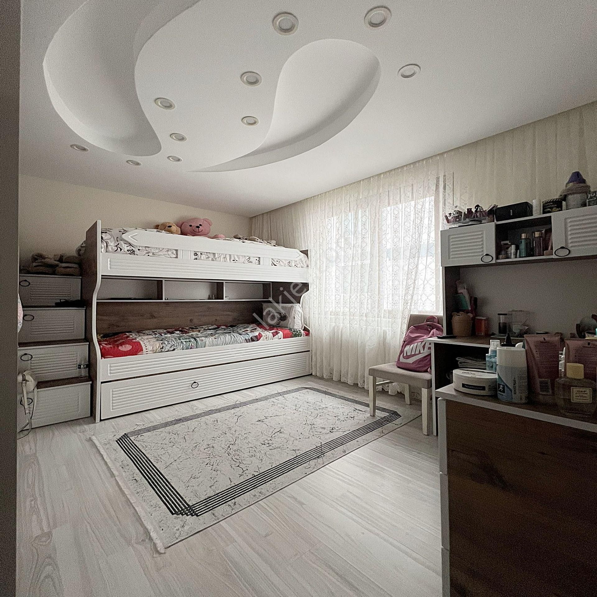 Beylikduzu Marmara Mah 2+1 Ara Kat Satılık - Görsel 7