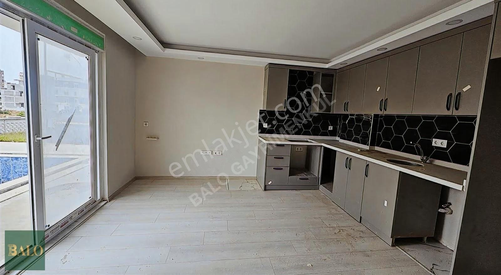 Balo Gayrimenkul'den Altıntaşta Havuz Cephe 1+1 Satılık Daire - Görsel 18