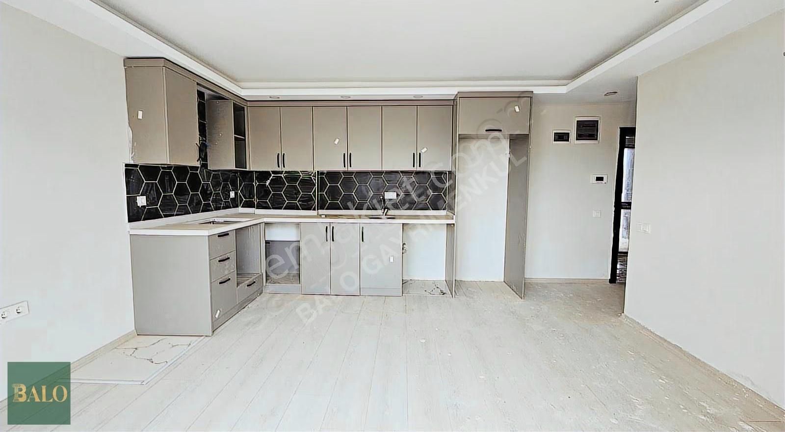 Balo Gayrimenkul'den Altıntaşta Havuz Cephe 1+1 Satılık Daire - Görsel 3