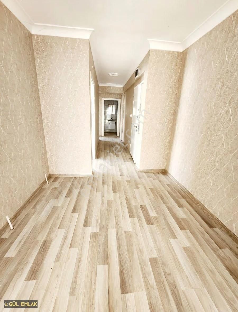 Gül Emlaktan Bir Fırsat Daha Beşikkaya Da Sıfır Atarında 3.katta - Görsel 14