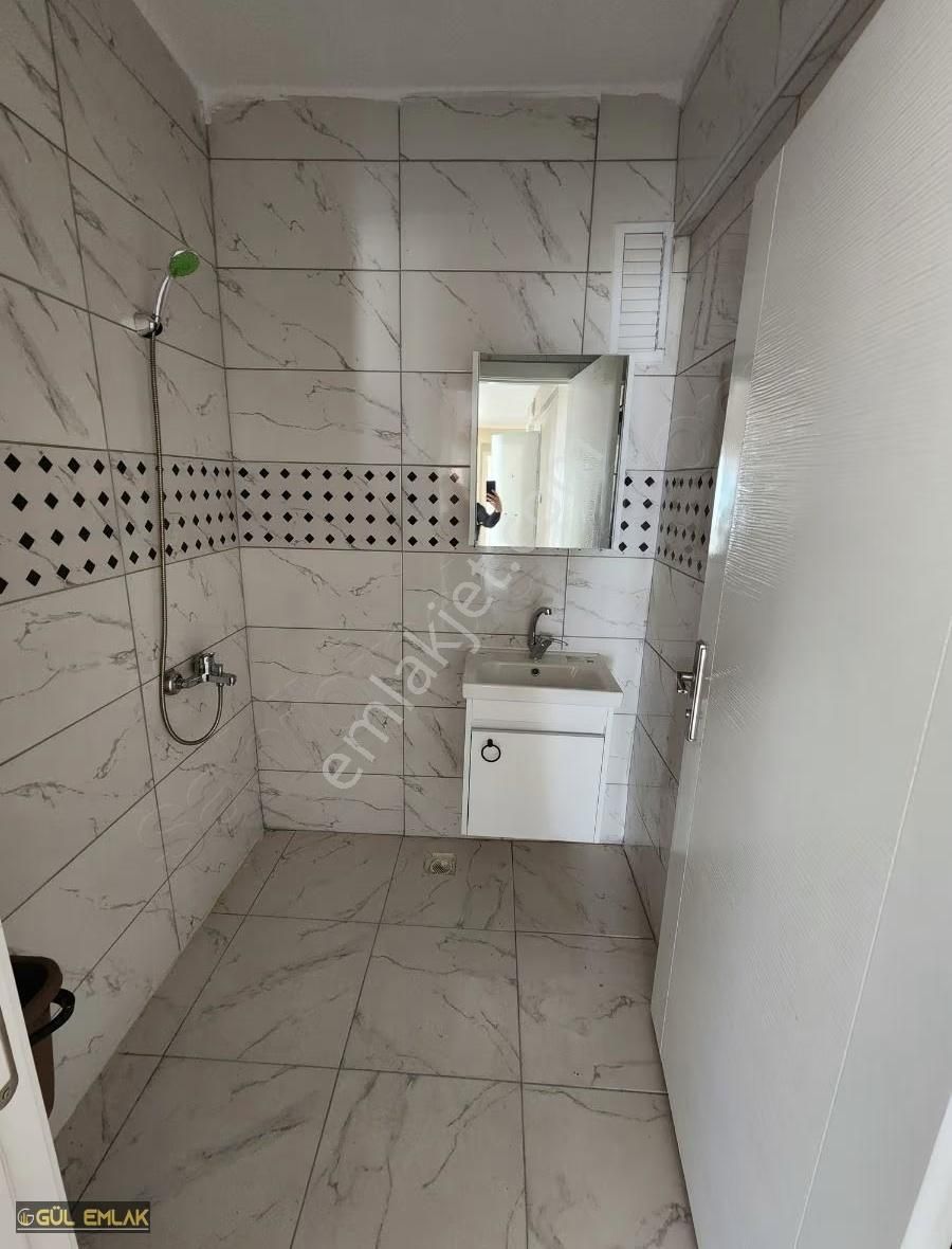 Gül Emlaktan Bir Fırsat Daha Beşikkaya Da Sıfır Atarında 3.katta - Görsel 21