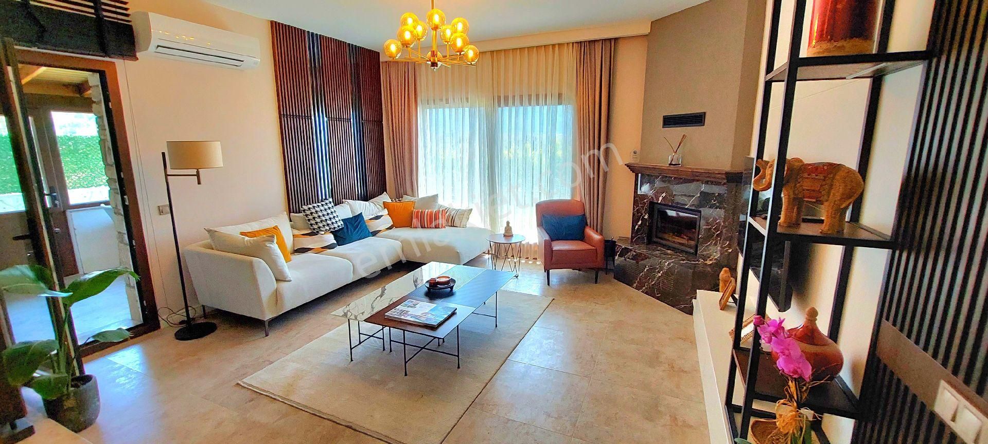 Davutlarda Özel Havuzlu Tek Müstakil Geniş Bahçeli Sıfır Villa - Görsel 20