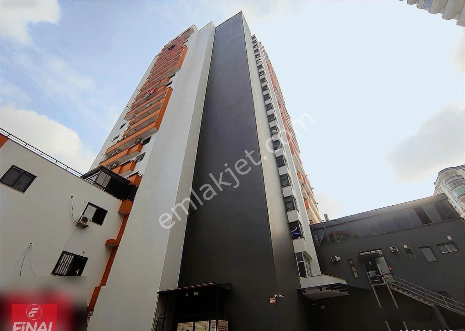 Final Emlaktan Tellidere Mah.de Cadde Cepheli 4+1,200m² Satılık - Görsel 22