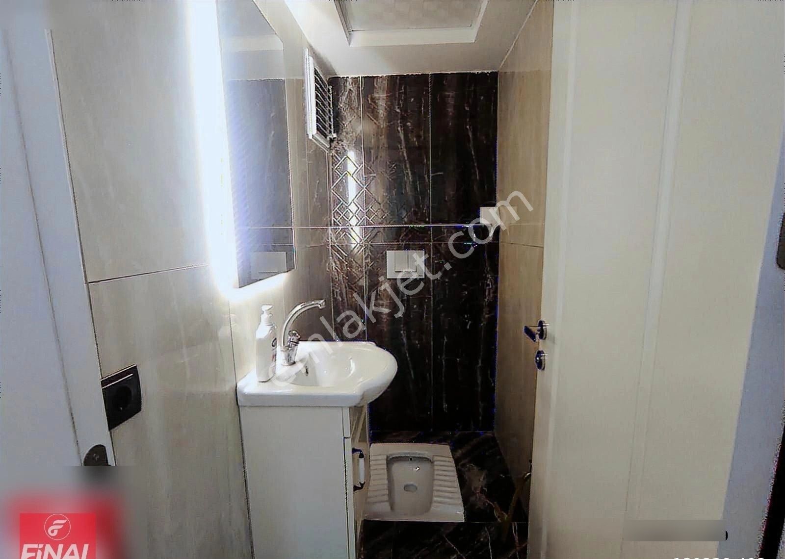 Final Emlaktan Tellidere Mah.de Cadde Cepheli 4+1,200m² Satılık - Görsel 23