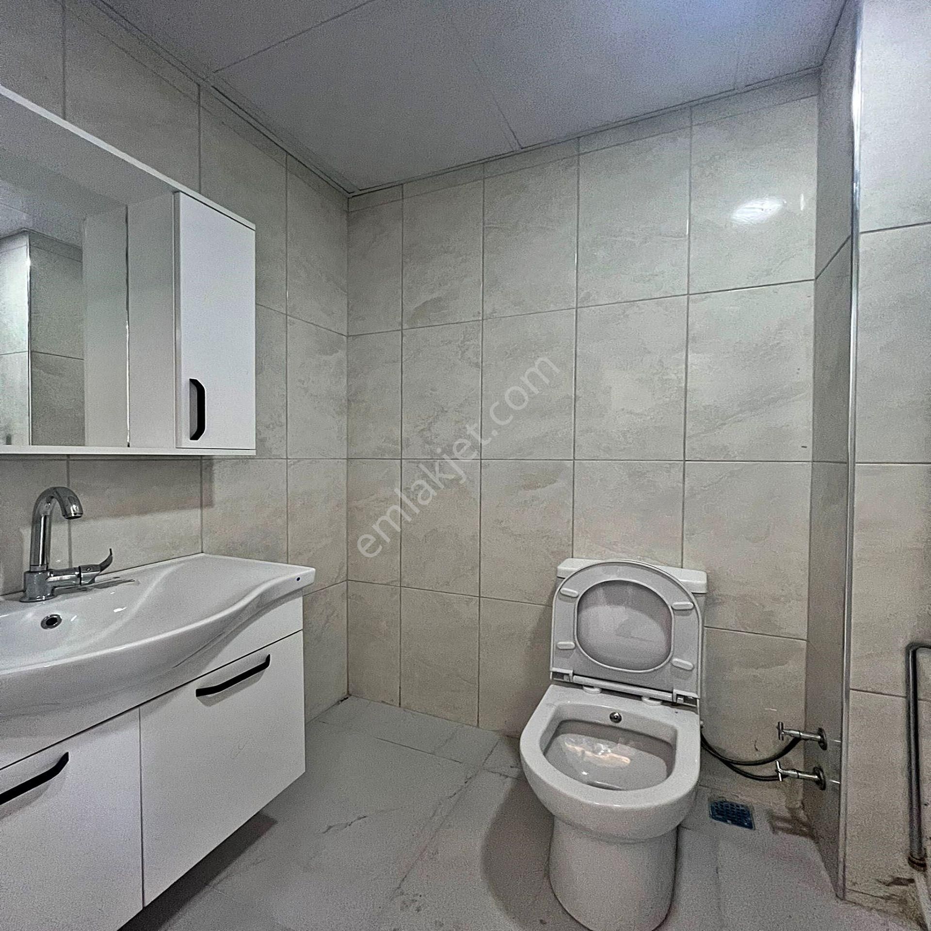 Yakuplu Metrobuse Yurume Mesafesinde 3+1 Ara Kat Ön Cepe Satılık - Görsel 13