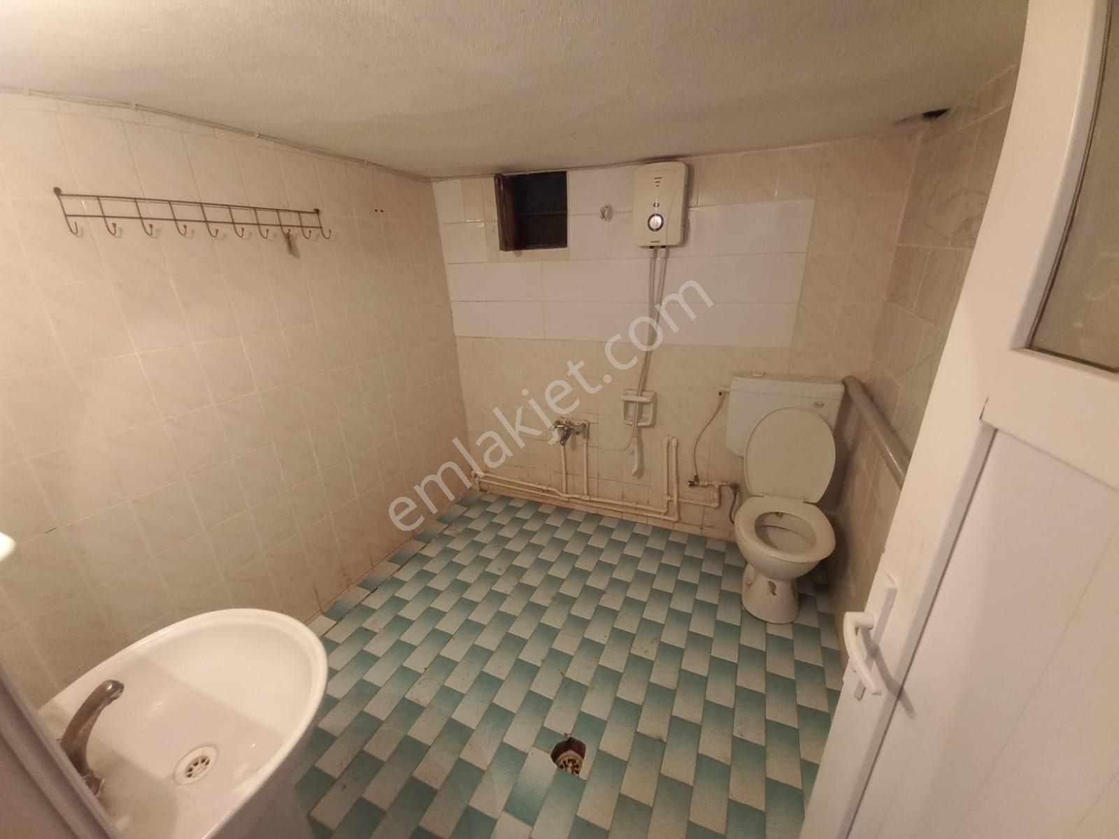 Adana Seyhan Bahçeşehir Mahallesinde Bahçeli 2+1 Kiralık Daire - Görsel 14
