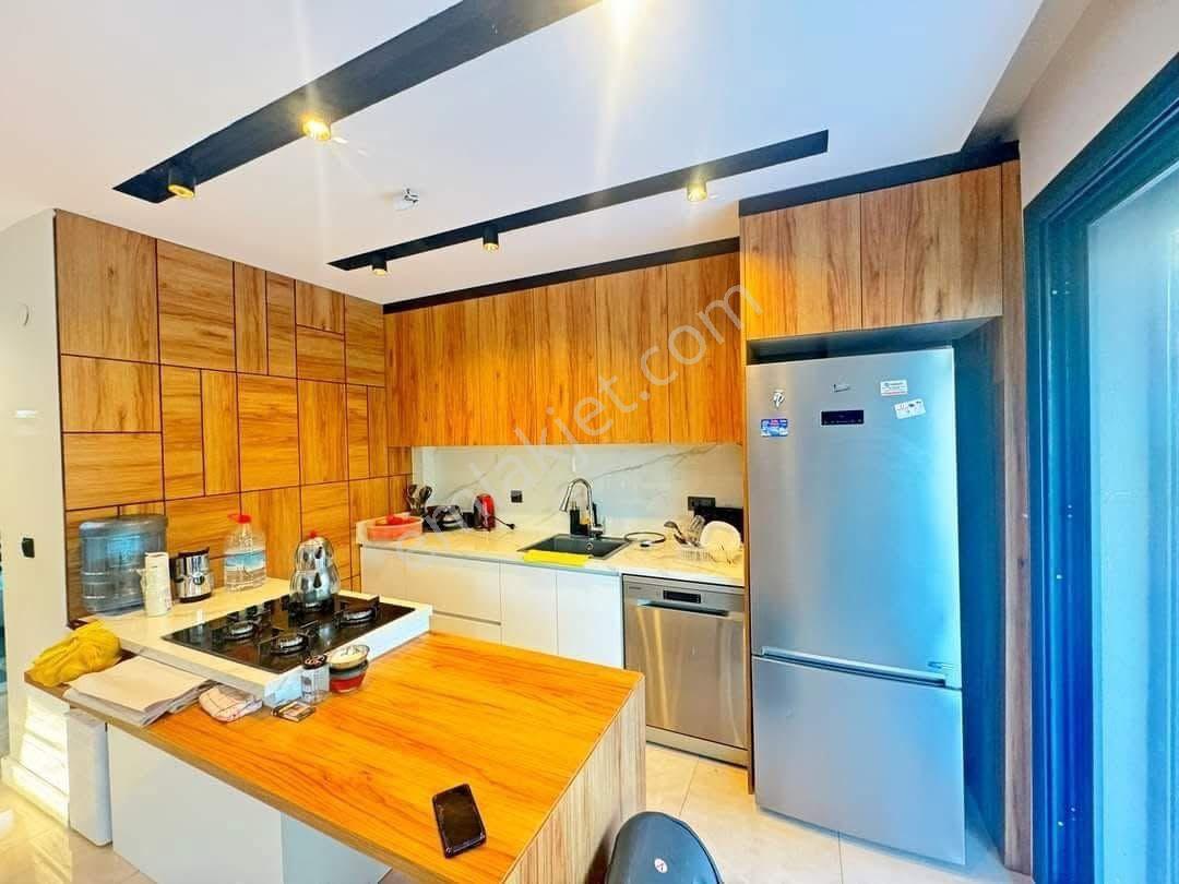Güzelçamlıda Özel Havuzlu 4+1 Villa - Görsel 21