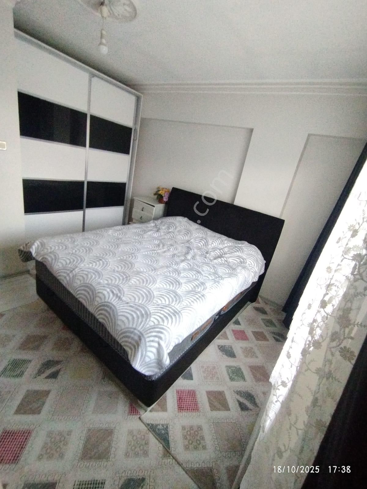 Acill*zafer Mahallesin De Cadde Üzeri Çok Geniş Yapılı 3+1 Daire - Görsel 8