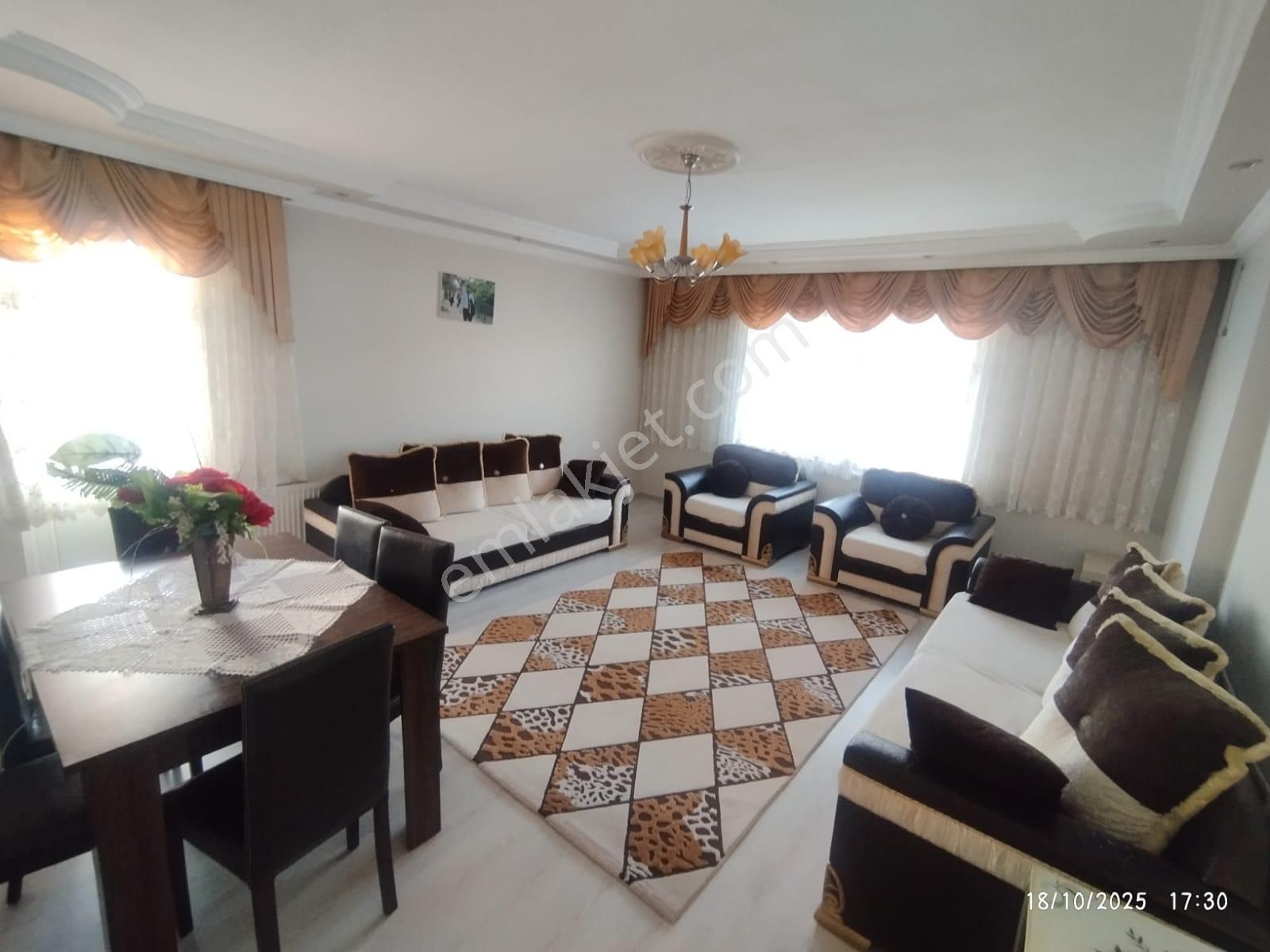 Acill*zafer Mahallesin De Cadde Üzeri Çok Geniş Yapılı 3+1 Daire - Görsel 2