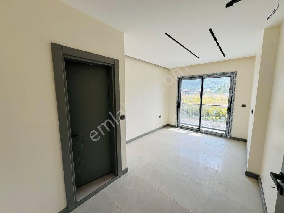 Güzelçamlıda Plaja Çok Yakın Özel Havuzlu Tek Müstakil Sıfır Villa - Görsel 23