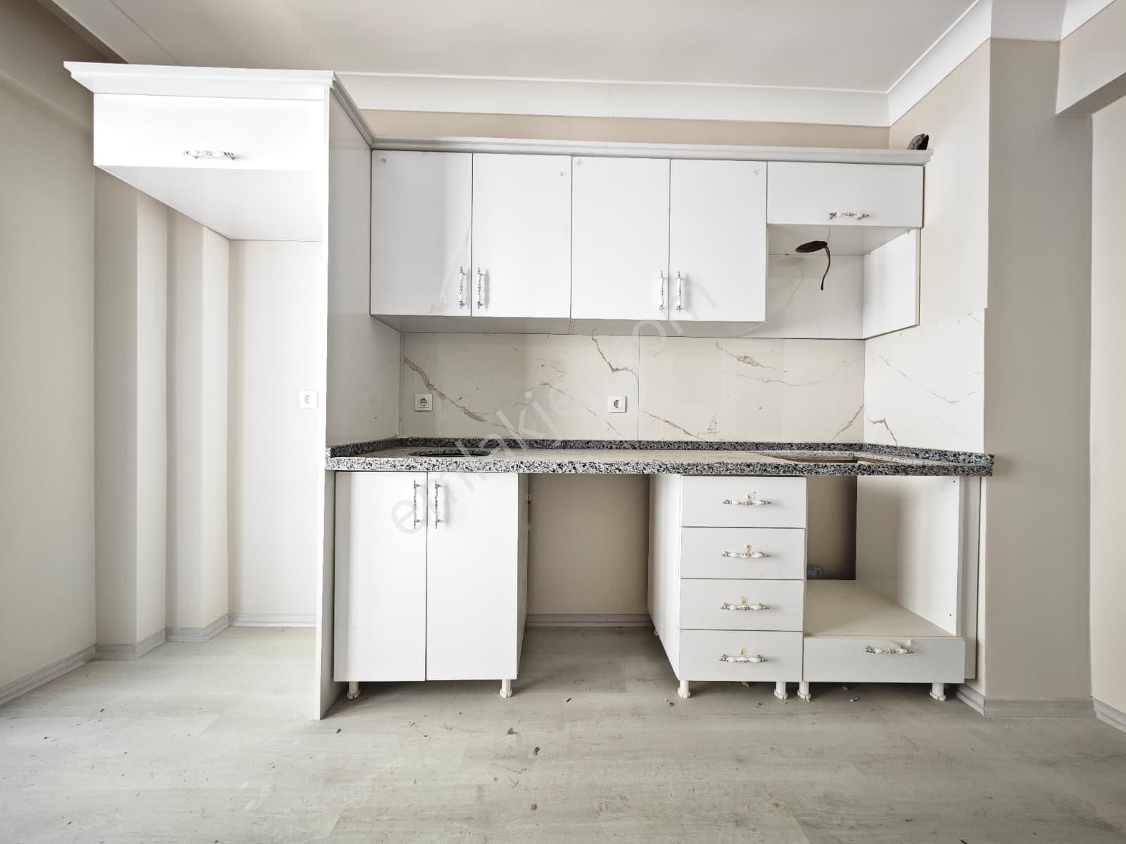 Battalgazi'de Asansörlü 3+1 Katta Satılık Sıfır Daire !! - Görsel 6