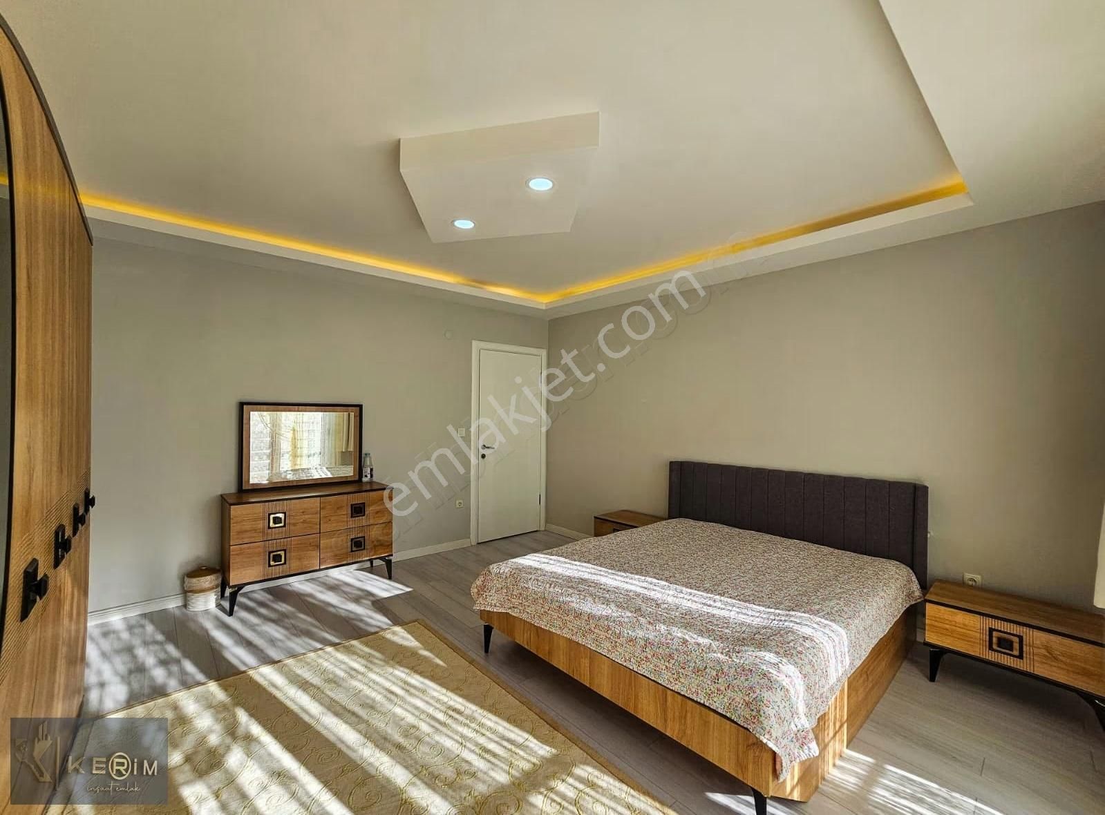 Tek Yetkili Kerimde Altınoluk Satılık Müstakil Bahçeli 4+1 Villa - Görsel 20