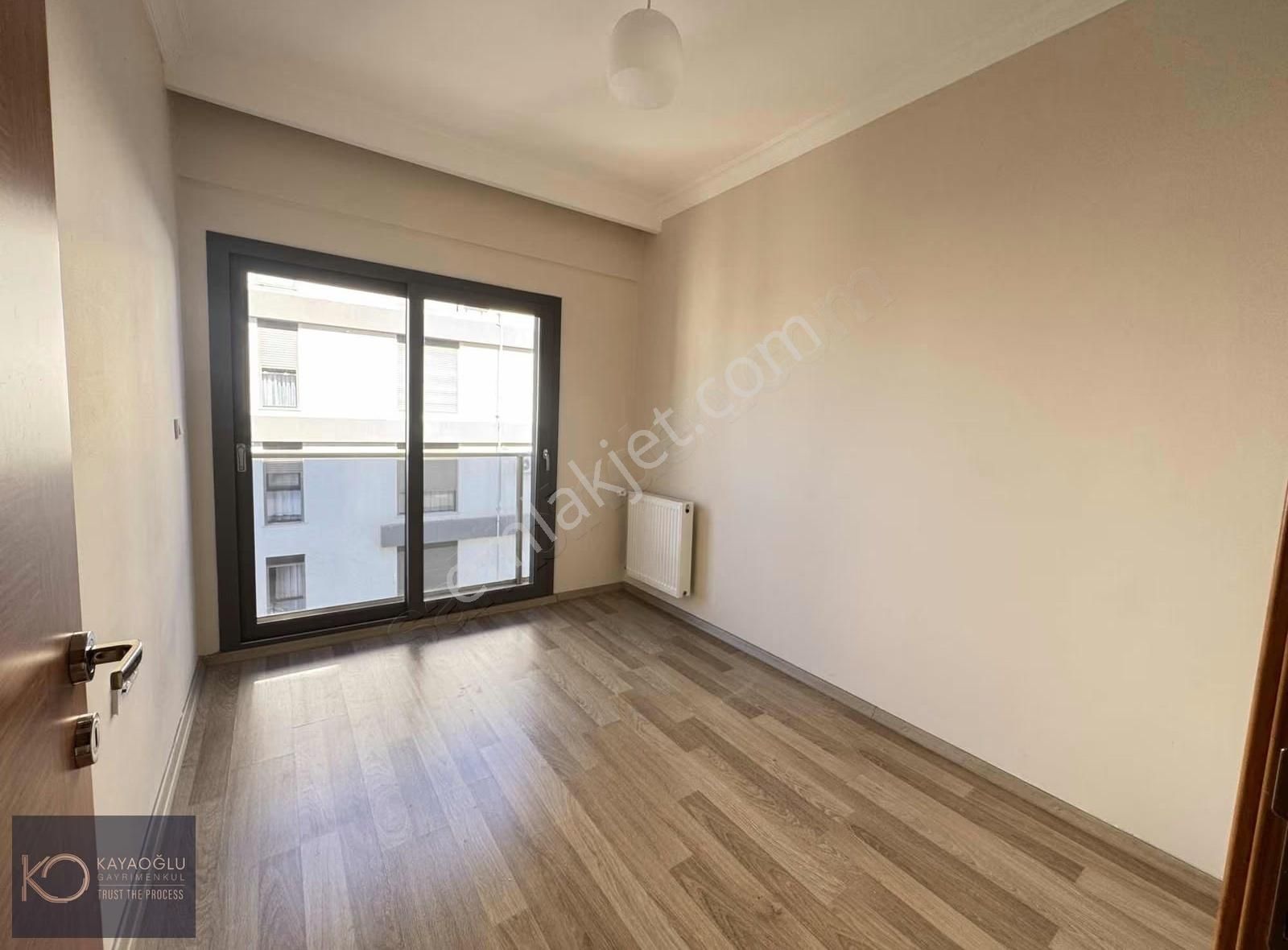 Kayaoğlun'dan Anadolu Caddesine Cepheli 3+1 125 M2 Çift Banyolu - Görsel 14