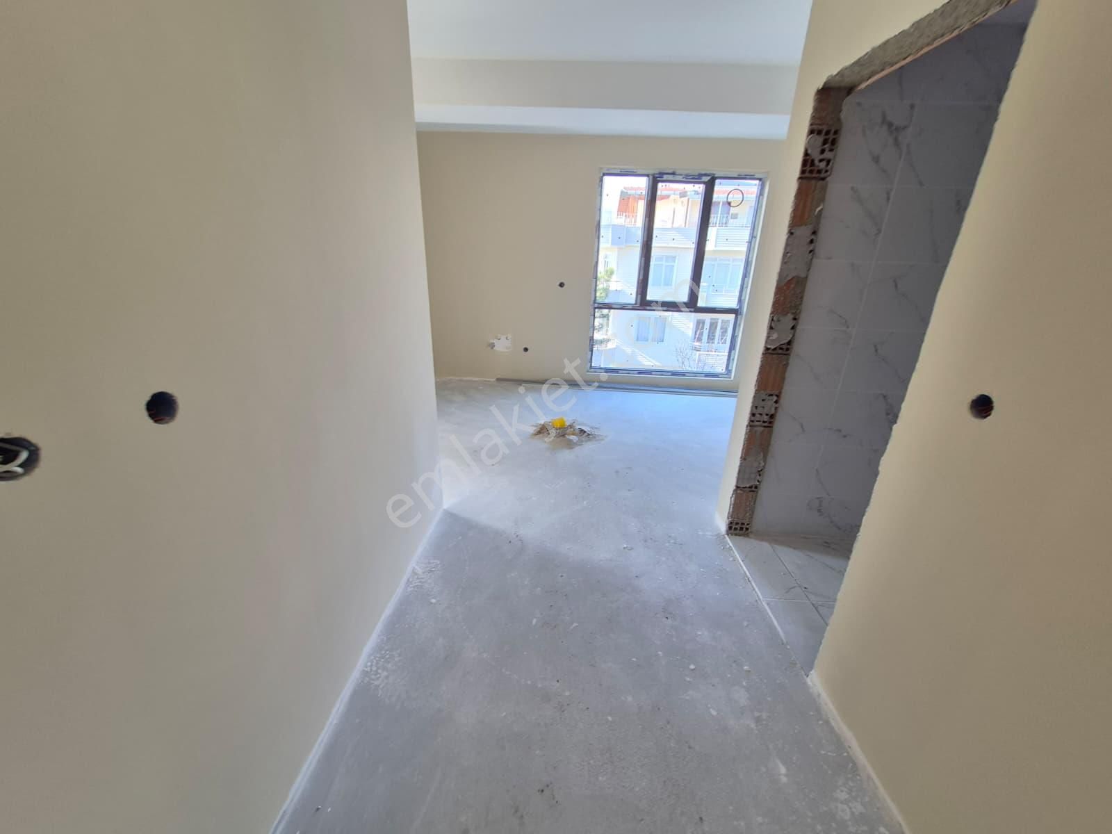 Delux'den Mükemmel Konumda Deniz Manzaralı 1+1 Daire - Görsel 3