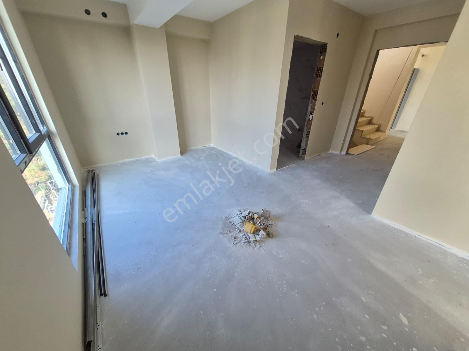 Delux'den Mükemmel Konumda Deniz Manzaralı 1+1 Daire - Görsel 5