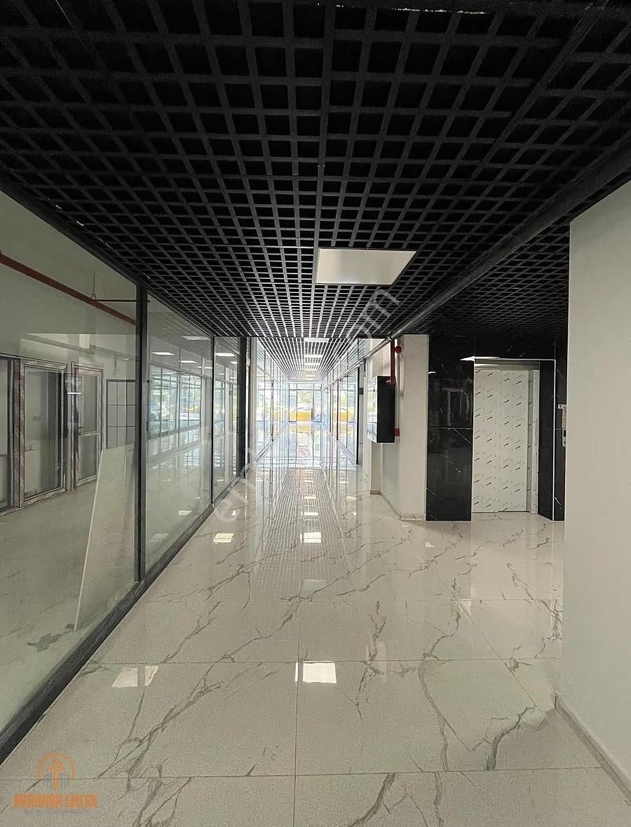 Batıport Avm'de 33 M2 Kiralık Dükkan - Görsel 14