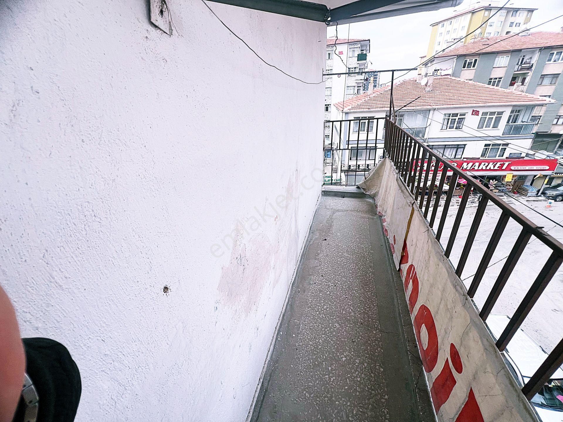 Cihandan Karşıyaka Merkezde Katta 2+1 Satlık Daire - Görsel 6