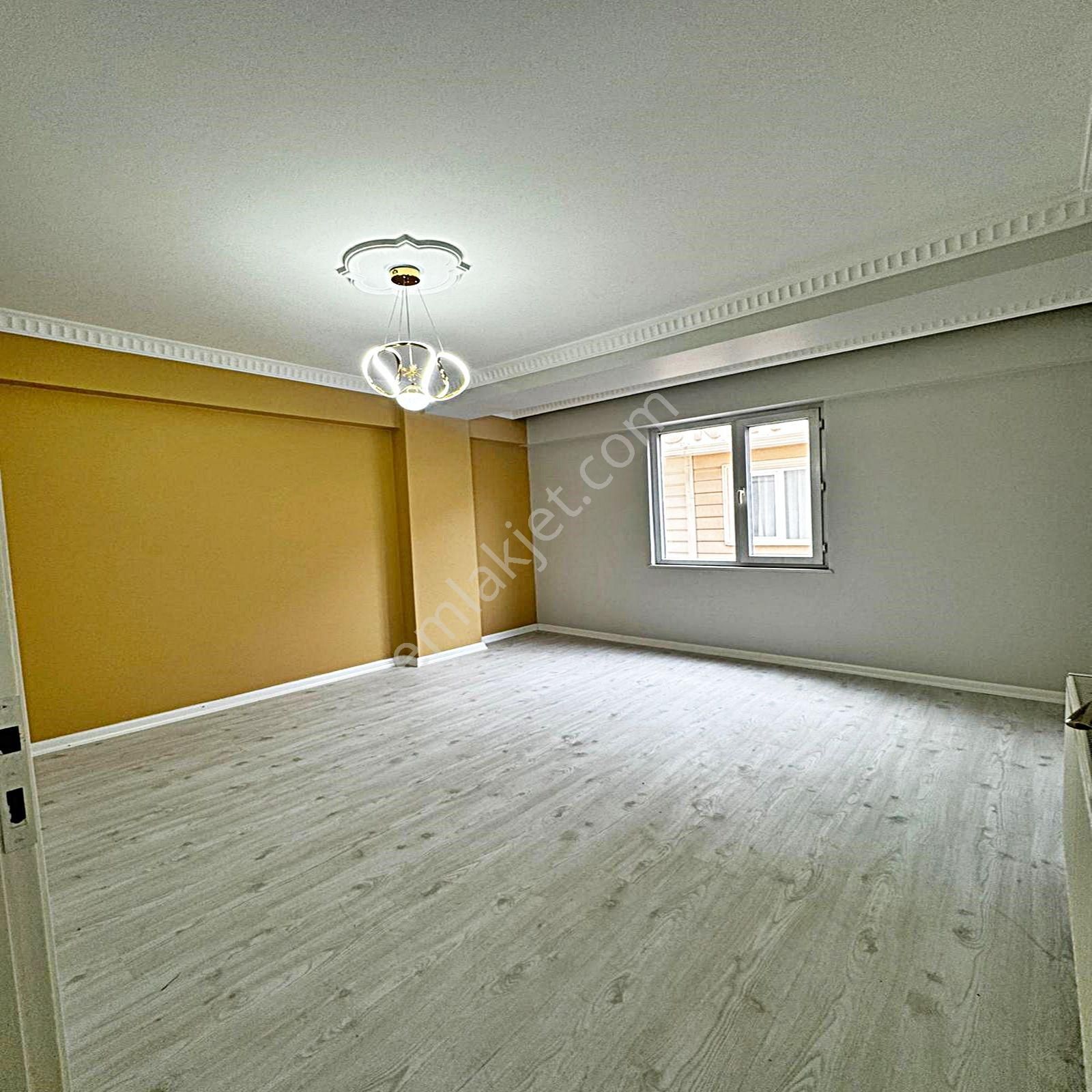 Mehterçeşme Mahallesinde 2+1 Dekorlu Masrafsız Satılık Daire - Görsel 24