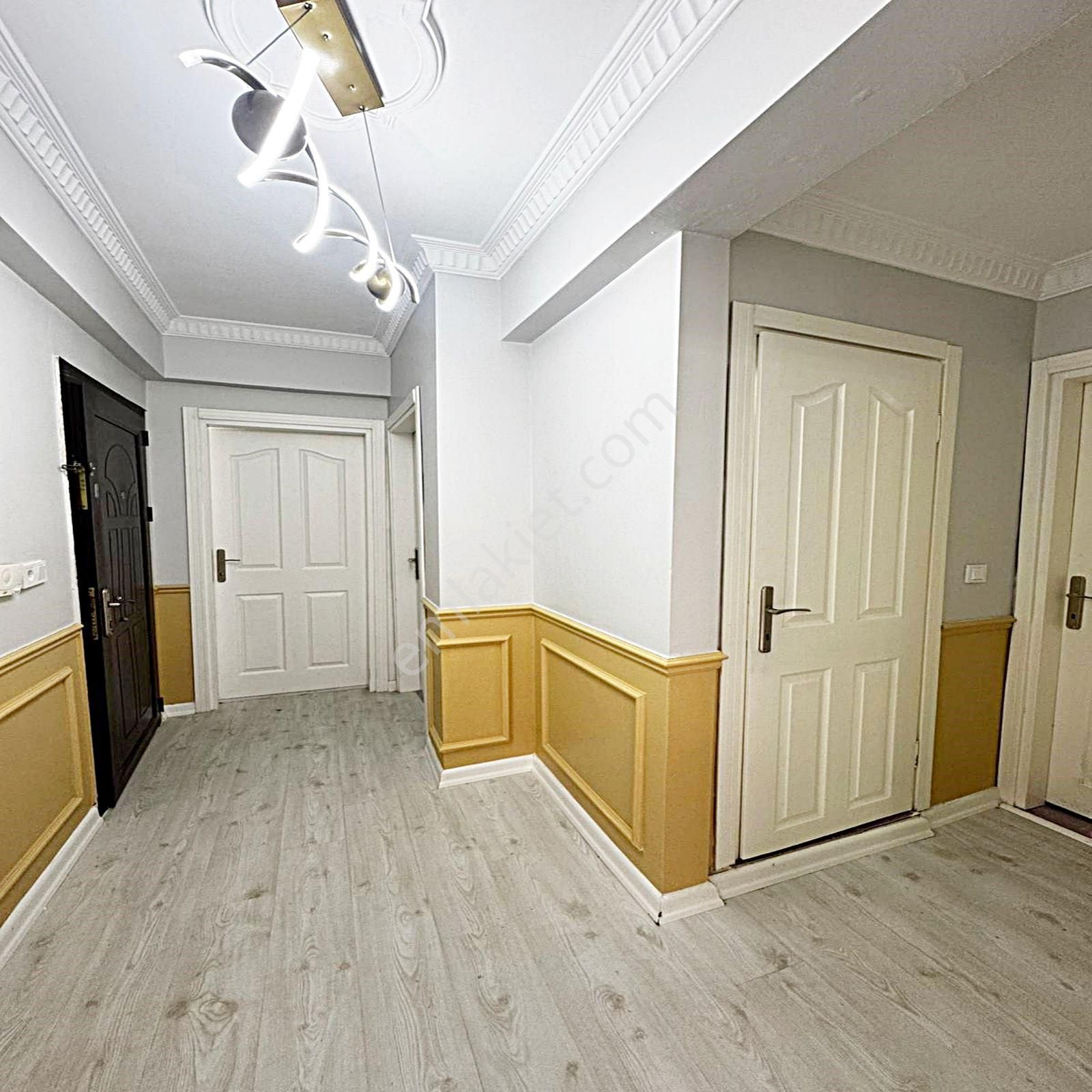 Mehterçeşme Mahallesinde 2+1 Dekorlu Masrafsız Satılık Daire - Görsel 20