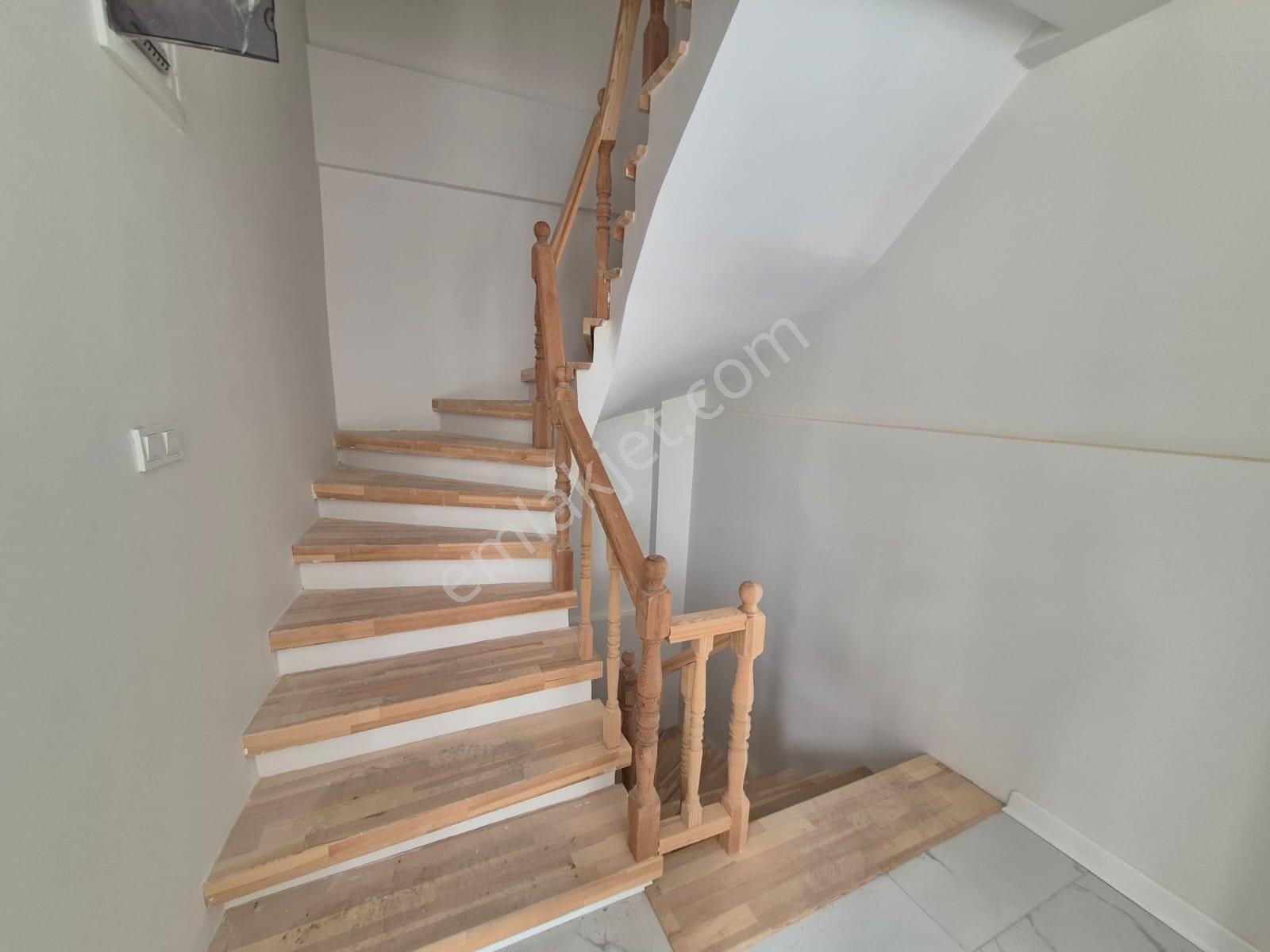 Delux'den Hürriyet Mah.'de Deniz Manzaralı Lux Trıplex - Görsel 6