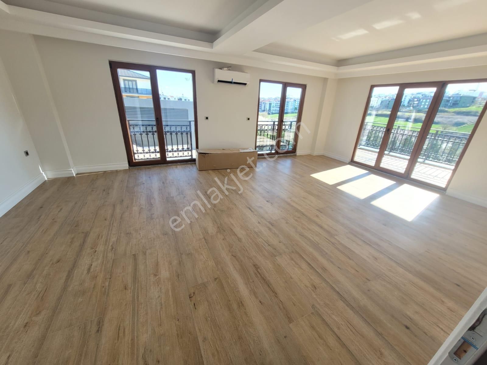 Delux'den Hürriyetin Merkezinde Bireysel Havuzlu Lux Triplex - Görsel 2