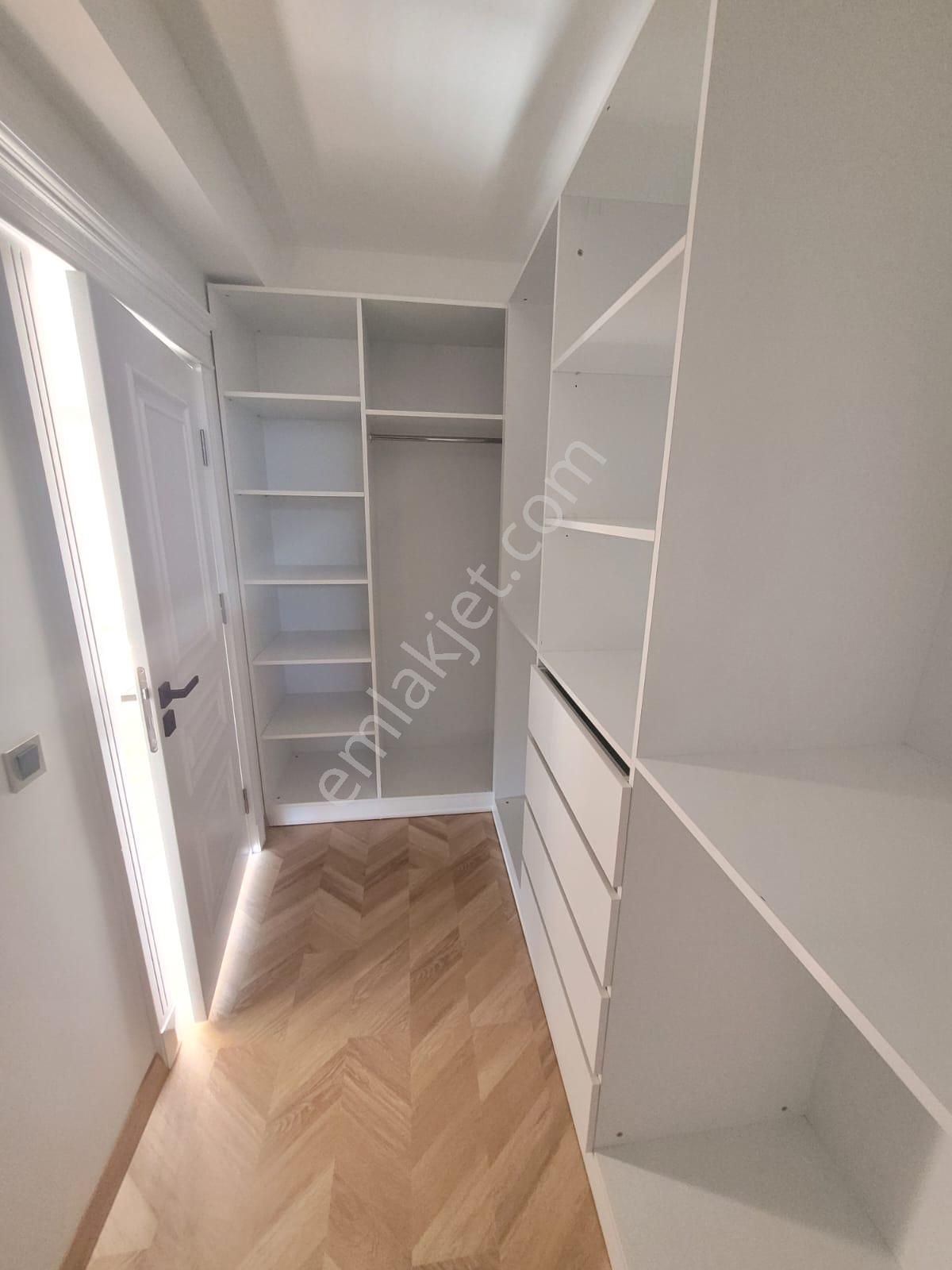 Delux'den Hürriyetin Merkezinde Bireysel Havuzlu Lux Triplex - Görsel 18