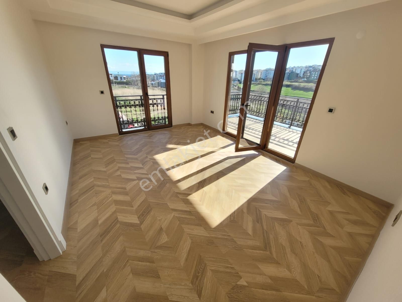 Delux'den Hürriyetin Merkezinde Bireysel Havuzlu Lux Triplex - Görsel 11