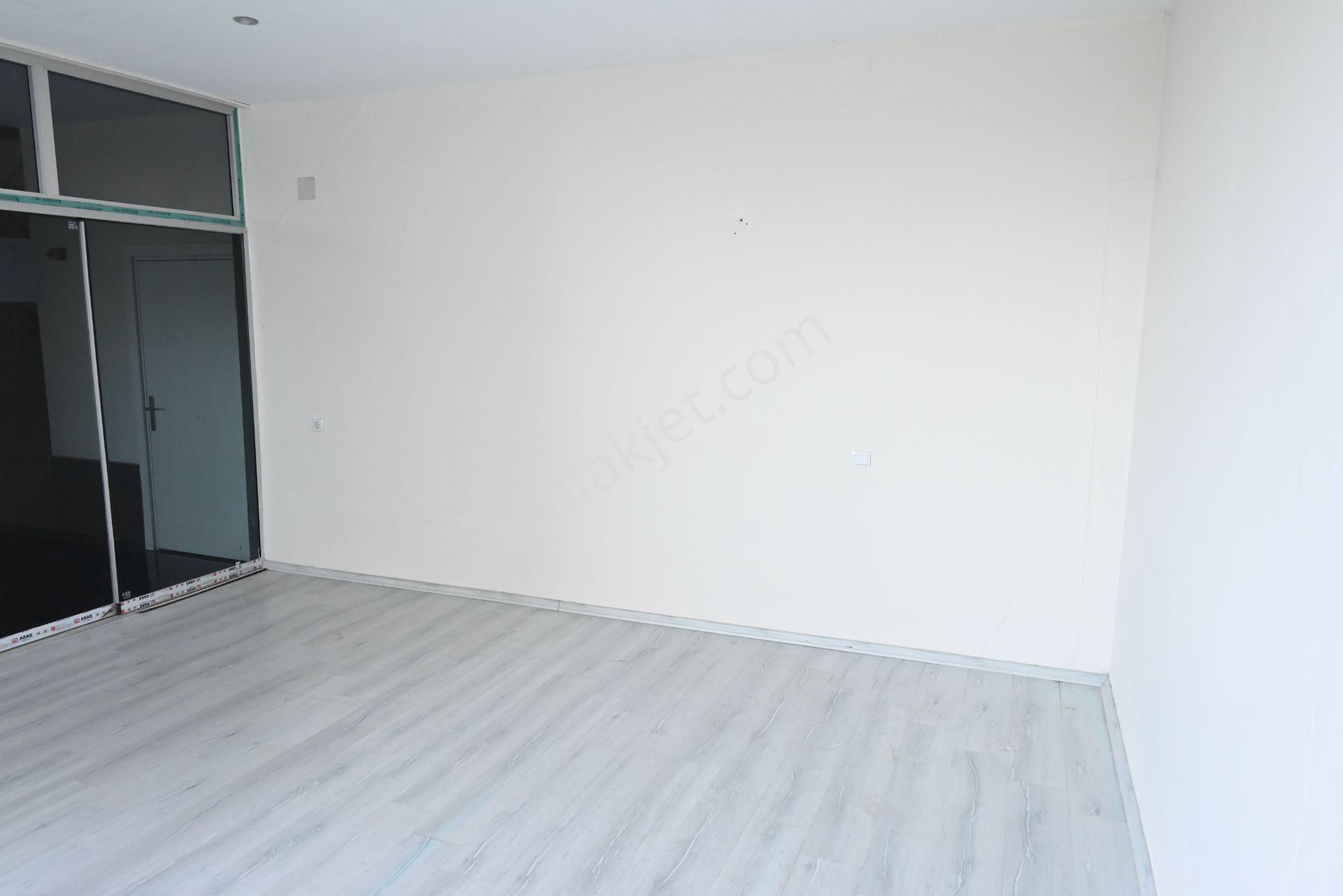 Üstünkent Emlak'tan 30 M2 Kiralık Depo Ve Depolama - Görsel 8
