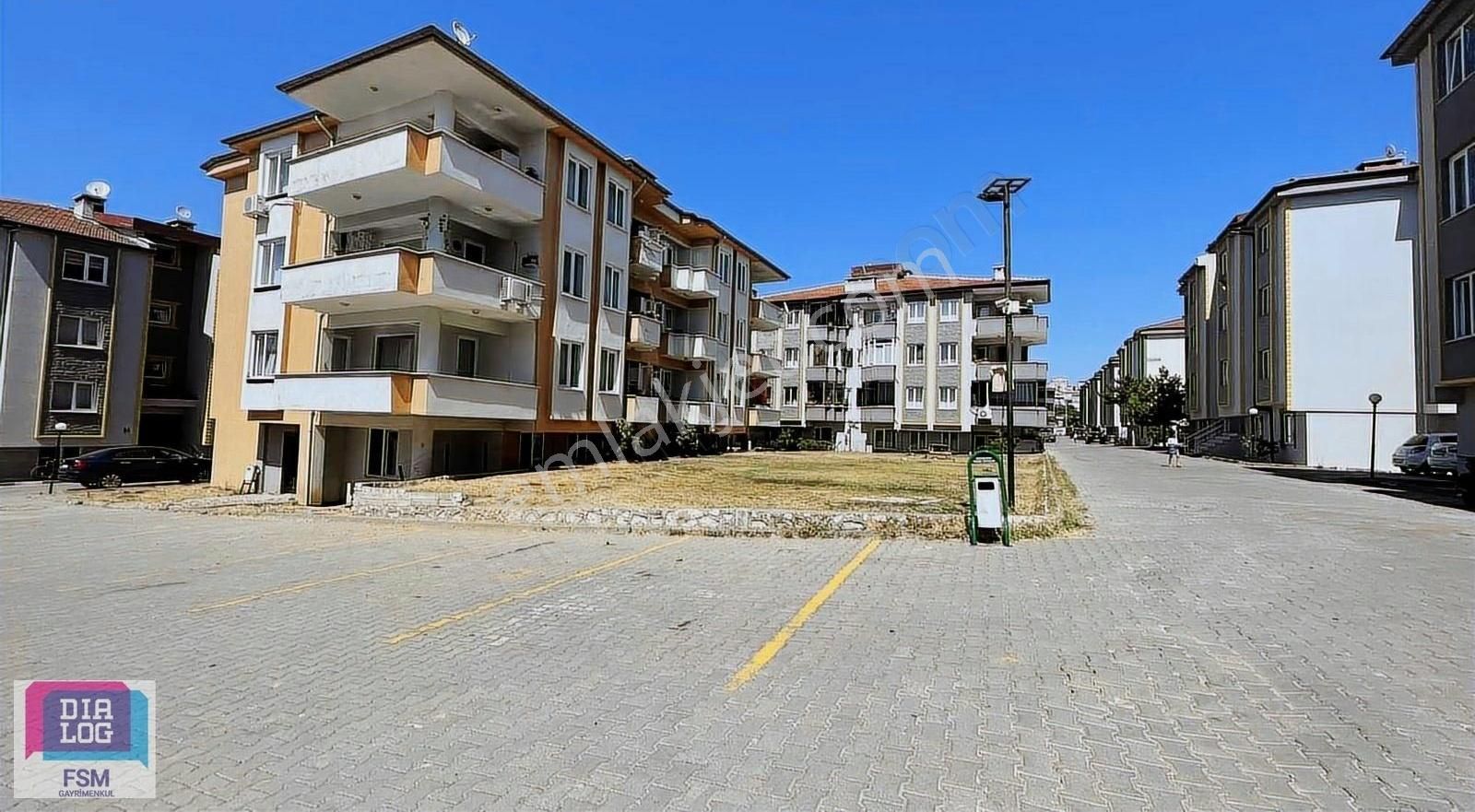Osmangazi Geçit Güzelbelde Sitesinde Satılık 3+1 Ara Kat Daire - Görsel 4